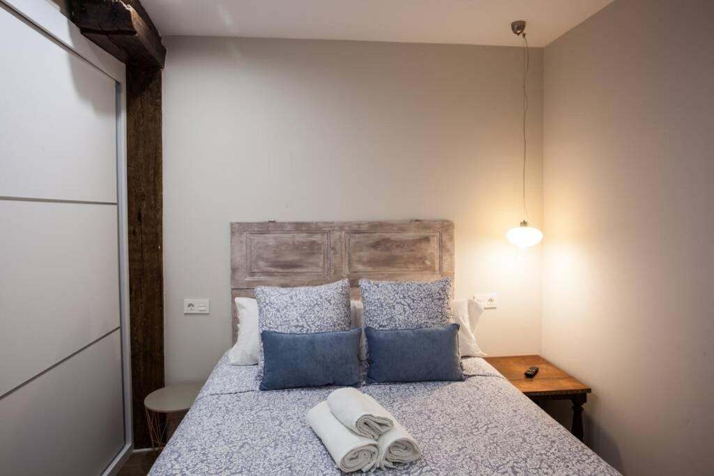 Bonito Apartamento, Nuevo Y En El Casco Viejo!!! Appartement Bilbao Buitenkant foto